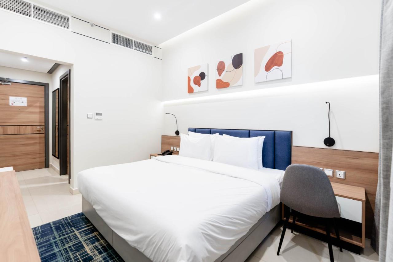 Resivation Hotel Dubai Esterno foto