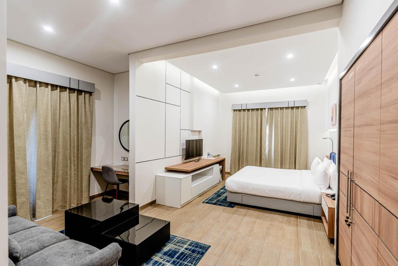 Resivation Hotel Dubai Esterno foto