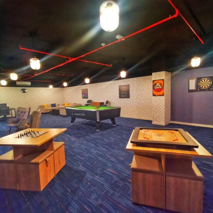Resivation Hotel Dubai Esterno foto